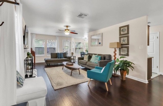 Round Rock/Austin Suburb Home