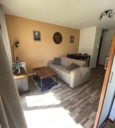 Roy apartment