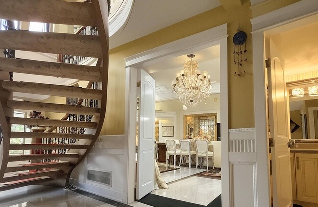 Royal Boutique Hotel