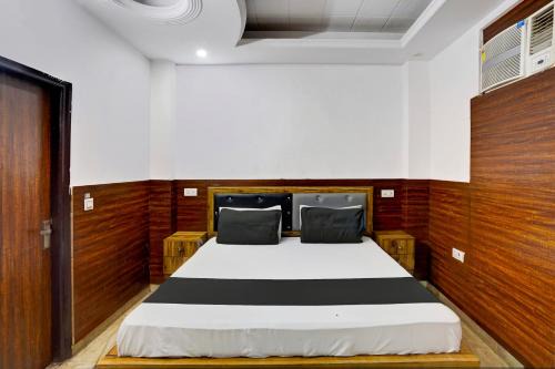 ROYAL GRAND STAY