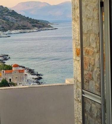 Royal View in Mani