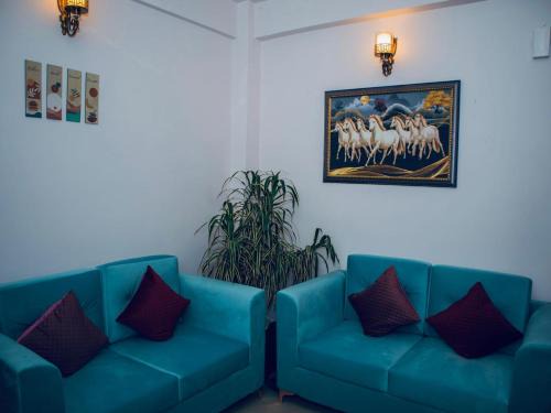 Rudraksh Home Stay