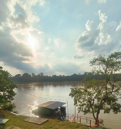 Rumah Rakit Bangau Parit Temerloh