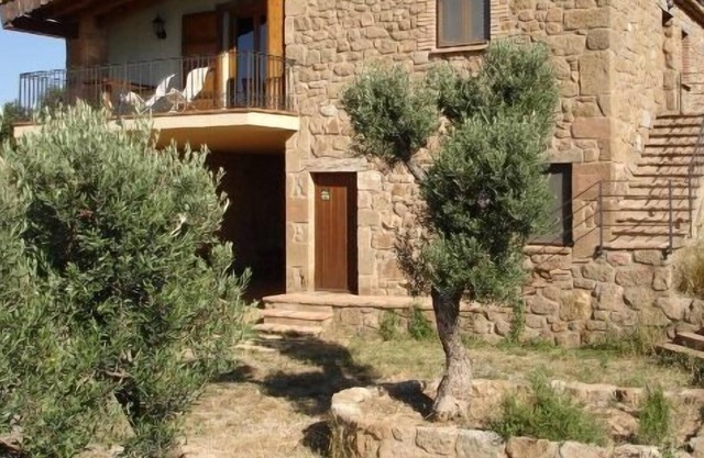 Rural house Les Cots de Lloberola from 6 to 47 people