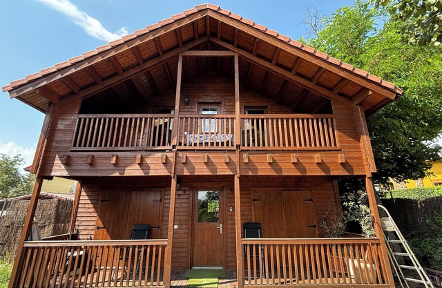 Rural house with land for barbecues in Rascafría, 60 minutes from Madrid.