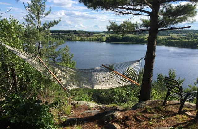 Rustic Cabin on 17 acres of wilderness-1000 ft waterfront w/Ottawa Valley view