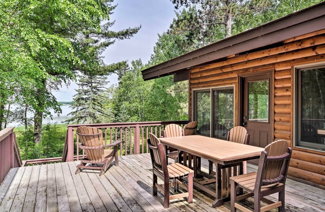 Rustic Cozy Cabin on Island Lake w/Fire Pit, Dock