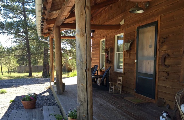 Rustic Elegance On 40 Secluded Acres.
