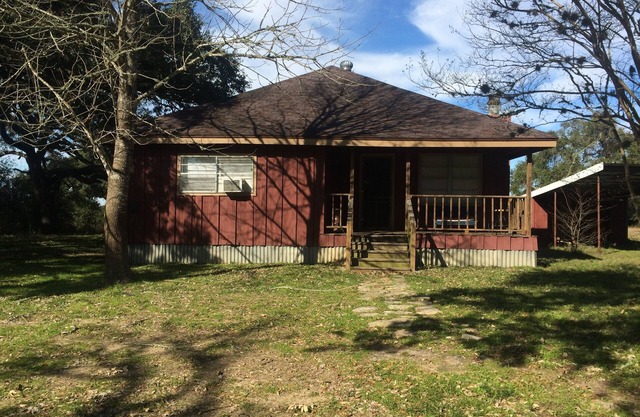 Rustic Farmhouse near Brenham/College Station