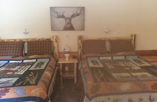 Rustic log Family cabin #8