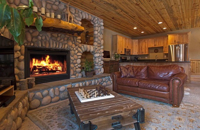 Rustic Mountain Charm at The Canyons