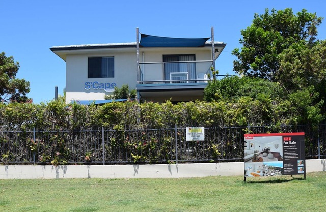 S'cape Apartment 5 - walk to the beach