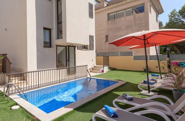 Sa Nineta - Villa con vistas al mar y piscina para 10 personas en Son Serra de Marina