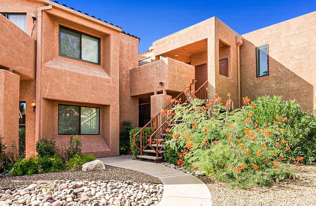 Sabino Canyon Condos