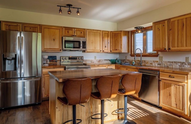Sage Retreat- Your Wyoming Home Away from Home!