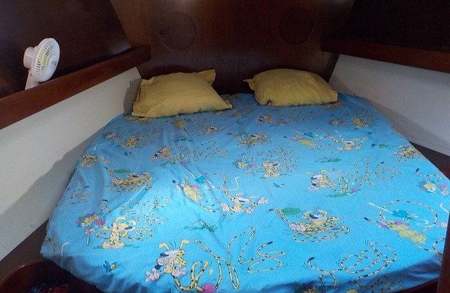 Sailboat cabin at quay in Pointe à Pitre Marina