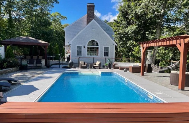 SaltwaterPool Firepit Beach