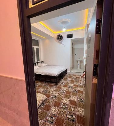 Sameer Khan Guest House
