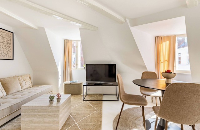 Sanders Admiral - Cosy 1-Bdr Apt in Center