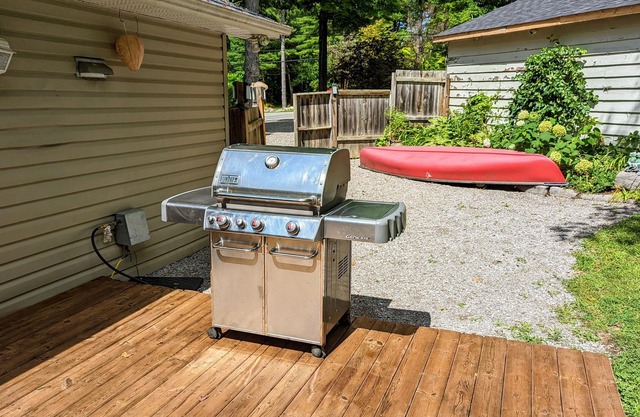 Sandy Lake Beachhouse in Kawarthas Lakes