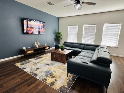 Sandy Retreat for family and groups Austin
