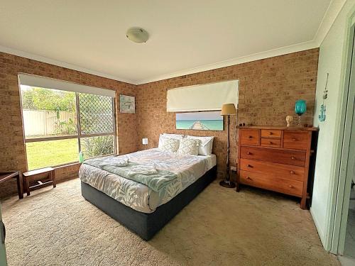 Sandy Surfer - Tweed Coast Holidays