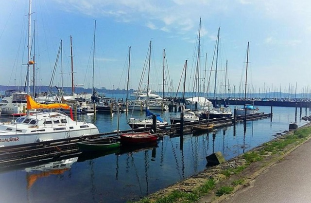 Sanierte 2-Zimmer Wohnung in strandnähe
