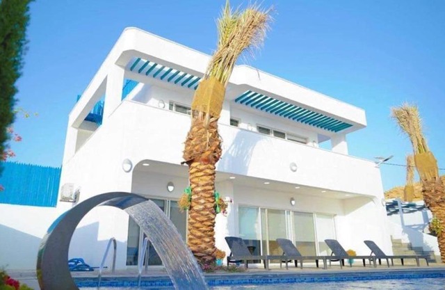 Santorini Villa