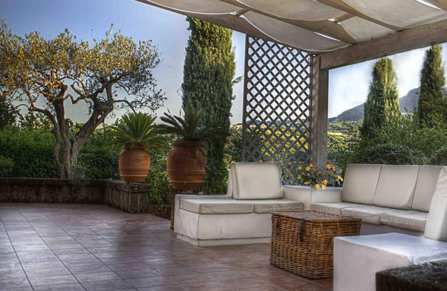 SARKEEP - Villa immersed in the Taurasi vineyards