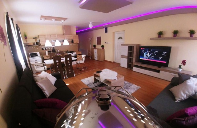 Sarok Apartmanház