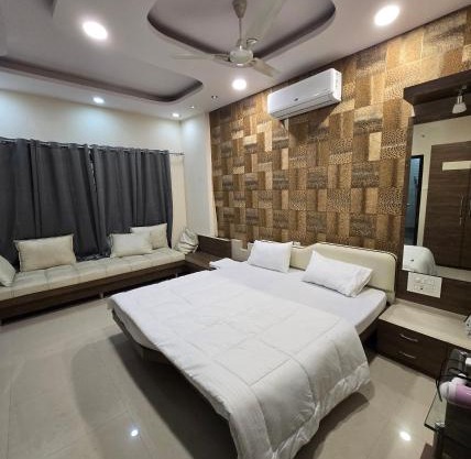 Satyabhama HomeStay-Ruby- Luxury one RK appartment