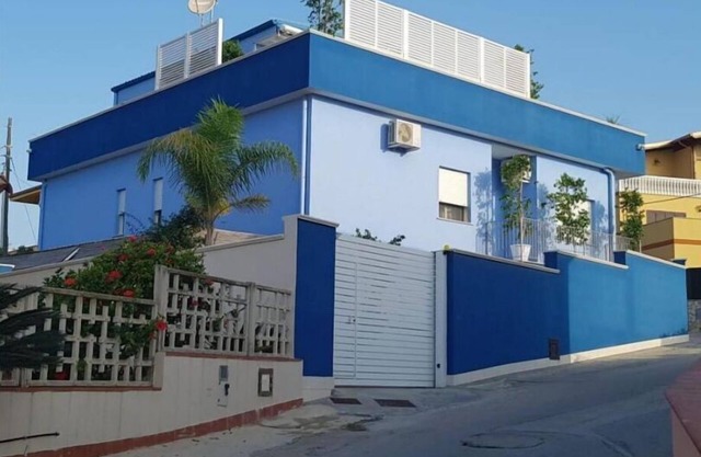 Scala dei Turchi Beach house