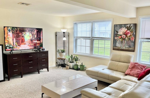 Scenic Cozy Lititz Townhouse