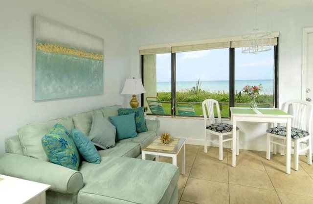 Scenic Ocean Front Getaway w/Patio | Morning Breakfast w/View