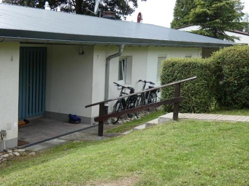 Schönes Ferienhaus mit Terrasse und Garten