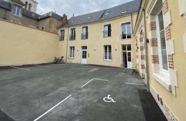 school 103