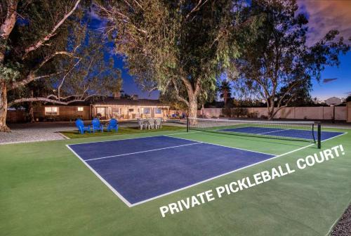 Scottsdale Free Heated Pool & Private Pickle Ball