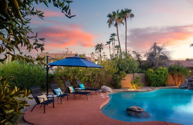 *Scottsdale Kierland*Heated Pool*Spa*Water Fall*