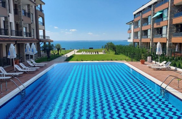 Sea Breeze Apartment