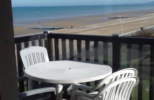 Sea Front Apartment Exceptional view