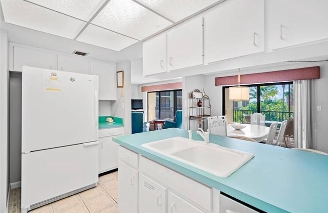 Sea Oats 241 2 Bedroom Condo by RedAwning