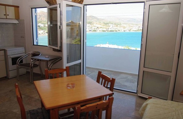 Sea View And Mountain View Apartment For 4 People