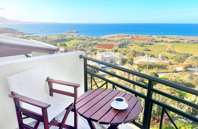 Sea view from each window - Chalet Sissi