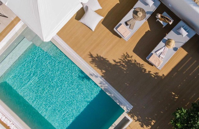 Sea View Luxury Villa White in Blue