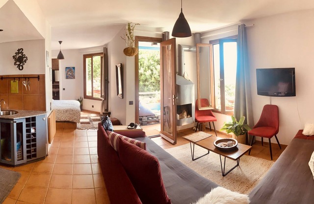 Sea view studio