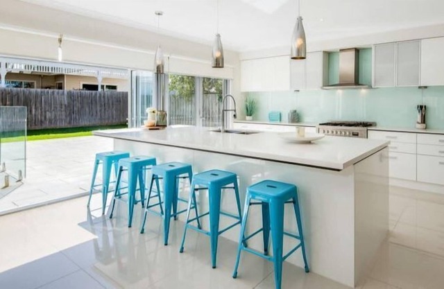 Seachange Resort Living with Pool and Spa Bath.