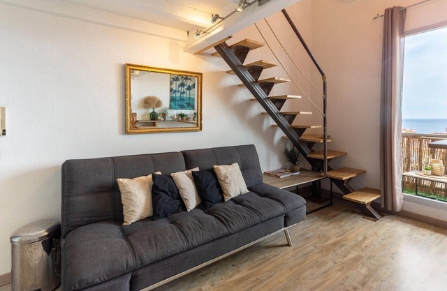 Seaside Bliss in Sausset