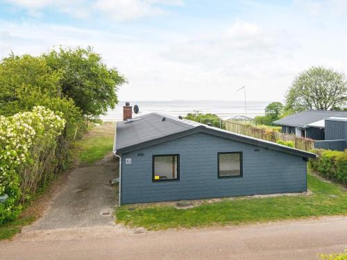 Seaside Retreat with Swing - By Traum Ferienwohnungen