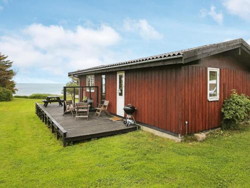 Seaside Serenity at Lumsas Retreat-By Traum