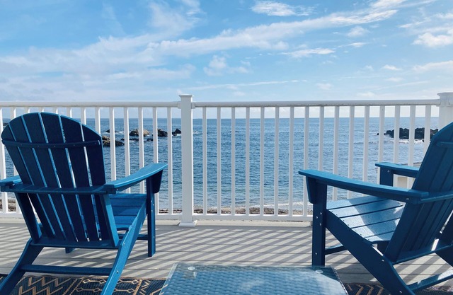 Seaside Serenity nOceanfront Cottage with private beach Perkins CovenNew 2025